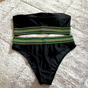 SweatyRocks Striped Bandeau Bikini